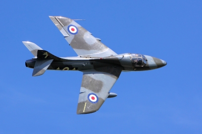 Истребитель-бомбардировщик Hawker Hunter