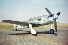 Истребитель Focke-Wulf Fw 190-D9 Würger