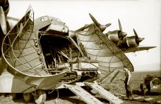 Военно-транспортный самолёт Messerschmitt Me.323 Gigant
