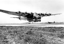 Военно-транспортный самолёт Messerschmitt Me.323 Gigant