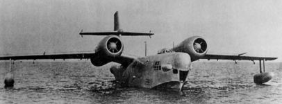 Морской разведчик-бомбардировщик Р-1