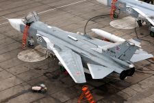 Фронтовой бомбардировщик Су-24