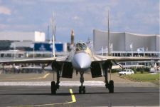 Многоцелевой истребитель Су-37 (Беркут)