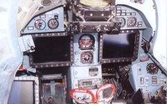Кабина пилота Су-37
