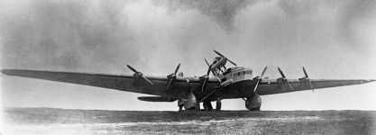 Многоцелевой транспортный самолет АНТ-20 «Максим Горький»