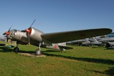 Скоростной бомбардировщик СБ (АНТ-40)