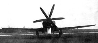 Палубный бомбардировщик-торпедоносец Ту-91 Бычок