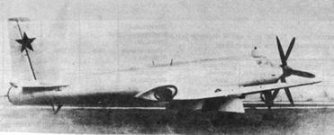 Палубный бомбардировщик-торпедоносец Ту-91 Бычок