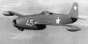 Многоцелевой истребитель Як-17