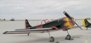 Учебно-тренировочный самолет Як-50