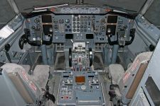 Кабина самолета Boeing 737-500