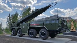 Ракета Р-17 на пусковой установке на шасси МАЗ-543П