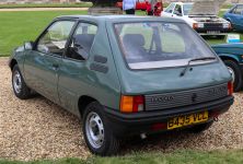 Peugeot 205