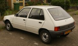 Peugeot 205