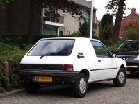 Peugeot 205 XAD panel van