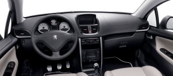 Салон Peugeot 207