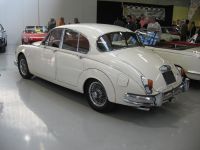 Daimler 250 2.5 V8
