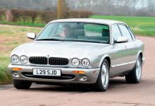 Jaguar XJ (X308)
