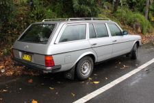 Mercedes-Benz s123