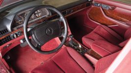 Салон Mercedes-Benz v126