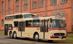 Mercedes-Benz O 317 Anderthalbdecker
