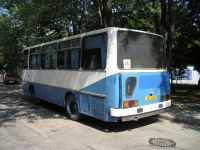 Автобус Ikarus-211