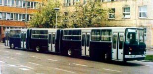 Автобус&nbsp;Ikarus-293