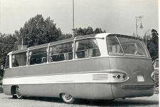 Автобус&nbsp;Ikarus-303