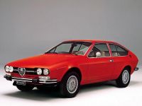 Alfa Romeo Alfetta GT (версия 1974–1980 г.г.)