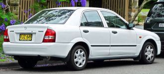 Mazda Familia BJ