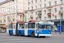 Троллейбус ЗиУ-683Б