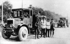 Грузовой автомобиль Я-3