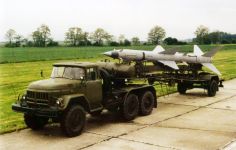 ЗиЛ-131 В транспортно-заряжающая машина ЗРК С-75