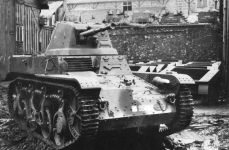 Лёгкий танк AMR 35 ZT 2