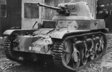 Лёгкий танк AMR 35 ZT 2 с башней APX 5