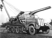 Полугусеничный бронированный тягач Sd.Kfz. 9/2