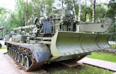 Самоходная артиллерийская установка 2С7 «Пион»
