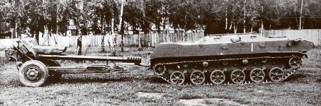 БТР-Д с гаубицей Д-30